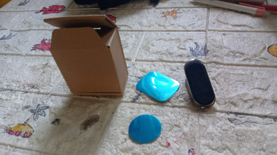 Magnetic Phone Mount/Holder for Car, Super Strong Magnet Universal Car Mount, Dashboard 360Â° Rotation for Car, Desk, Office, Home & Kitchen for All Smart phones (1 Pc)