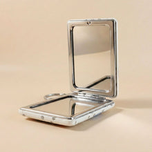 Foldable Mirror Keychain â€“ (1 Pc)